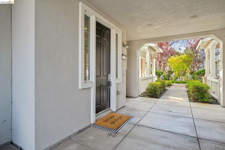 Property Photo:  2101 Jetty Dr  CA 94804 