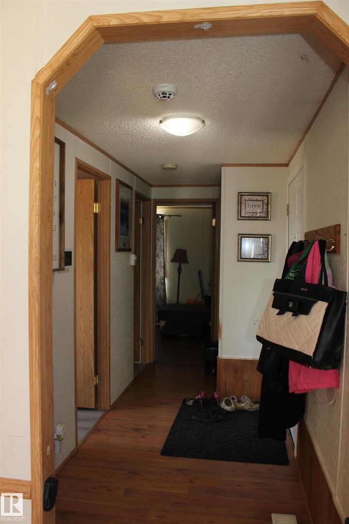 Property Photo: 4610 51 Avenue AB T0K 3K0