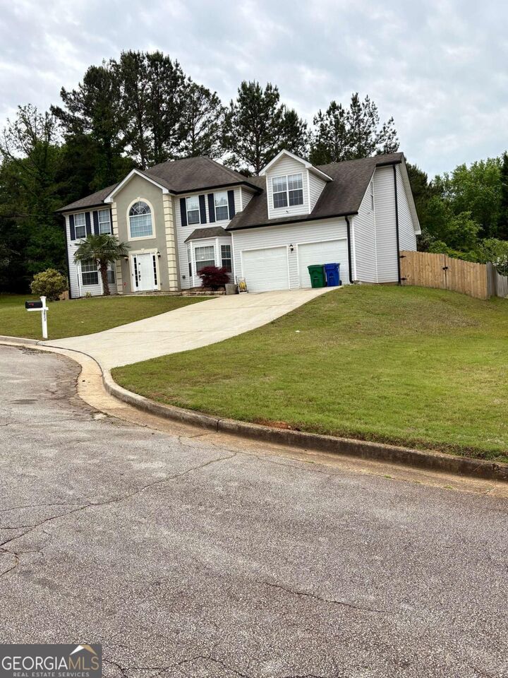 Property Photo: 3511 Poplar Chase Lane GA 30294