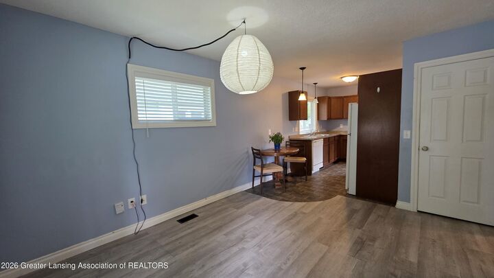 Property Photo:  1245 Parkview Street  MI 48912 