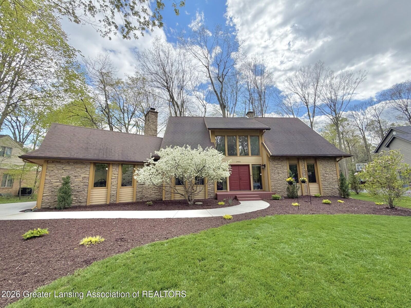 Property Photo:  1981 Valley Brook Drive  MI 48864 