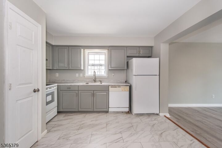 Property Photo: 294 Paxton St NJ 07503