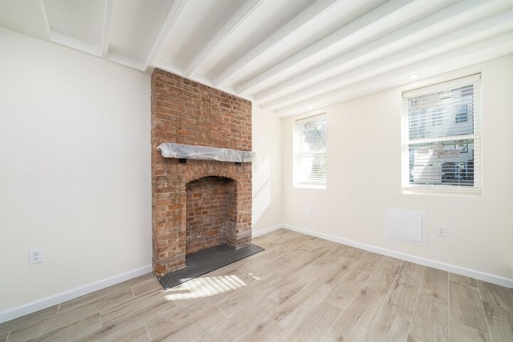 Property Photo:  155 Van Horne St 1  NJ 07304 