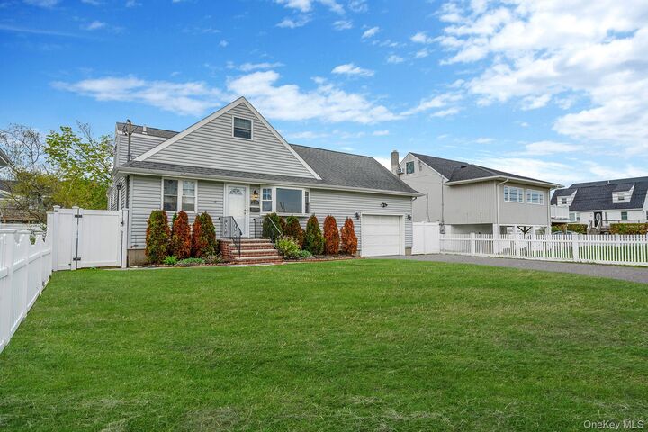 Property Photo: 253 E Riviera Drive NY 11757