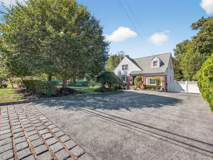 Property Photo:  3 Hillside Avenue  NY 10901 