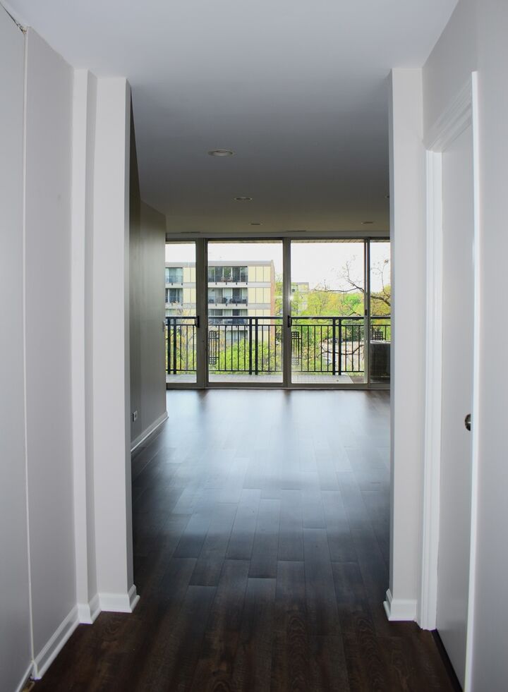 Property Photo:  5950 Oakwood Drive 4A  IL 60532 