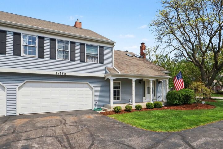 Property Photo:  
