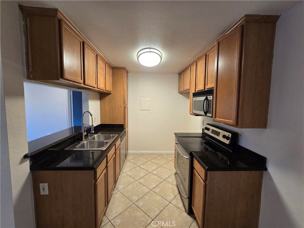 Property Photo: 1345 Cabrillo Park Drive E01 CA 92701