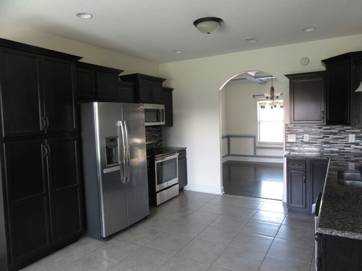 Property Photo: 1283 Golden Eagle Way TN 37040