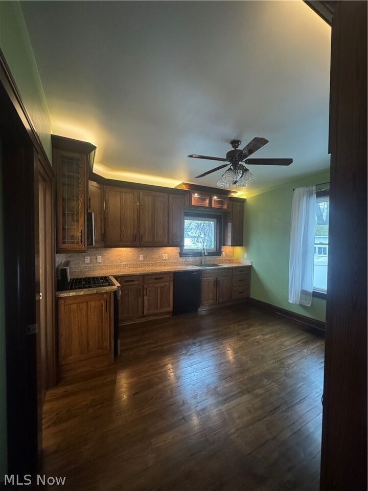 Property Photo:  8506 Nowlen Street  OH 44060 