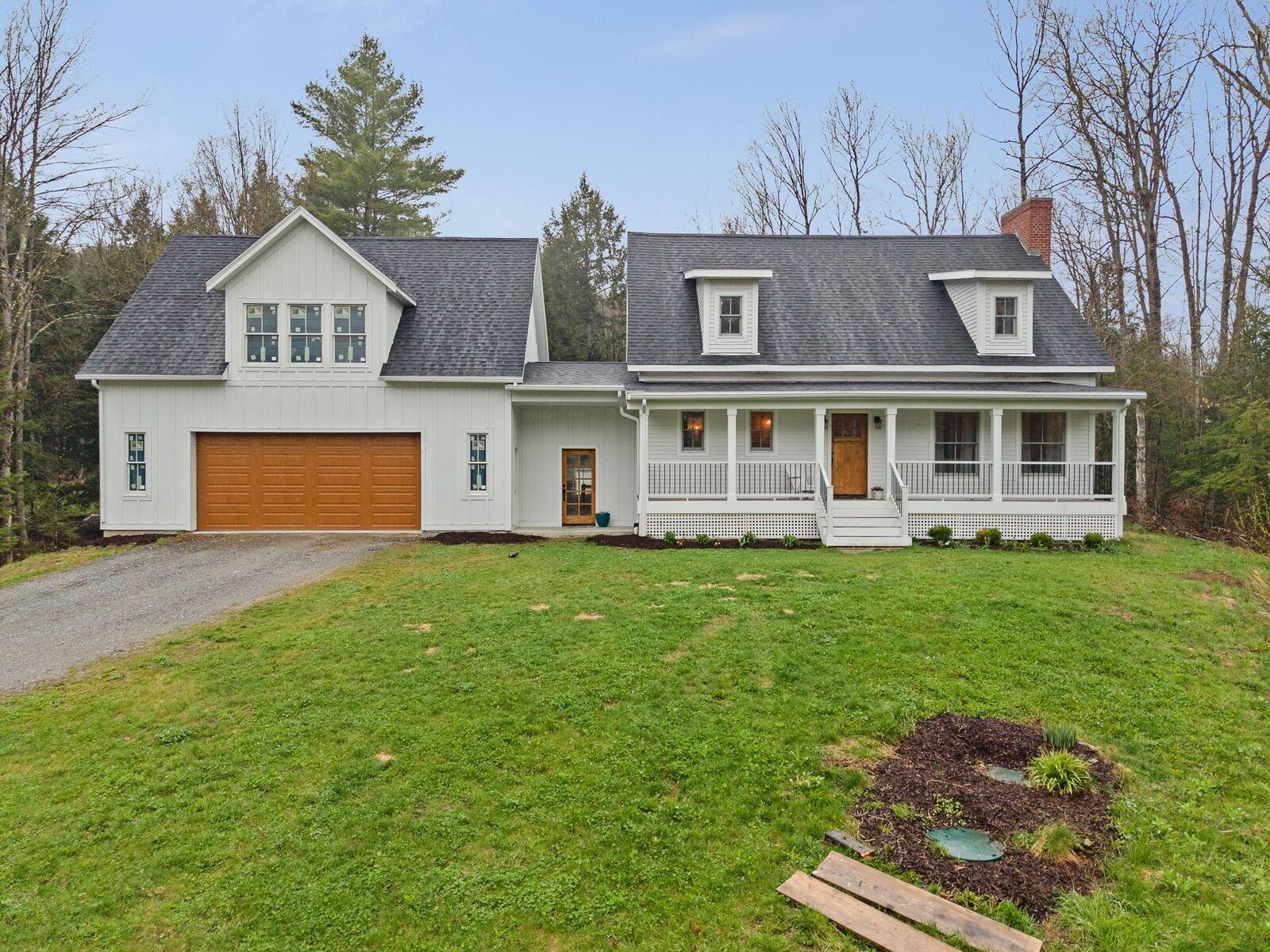 Property Photo: 163 E Countryside Road VT 05676-4491
