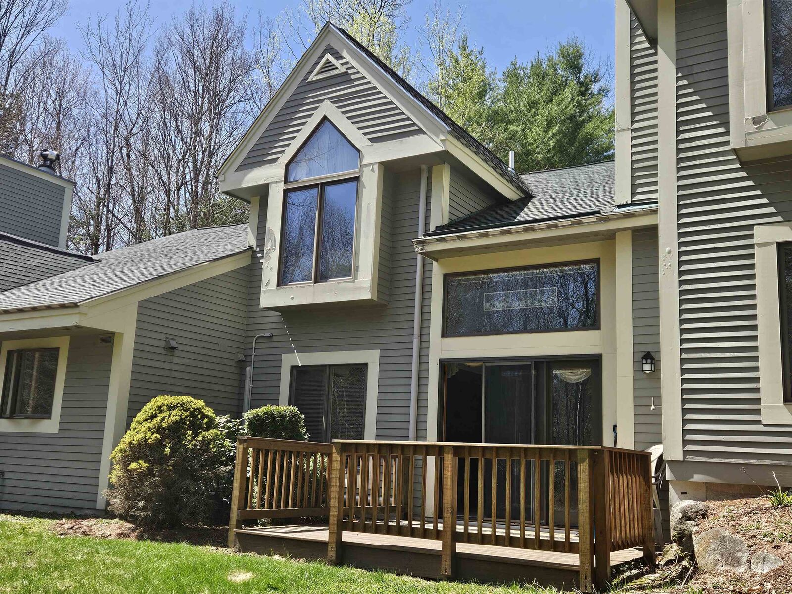 Property Photo:  131 Forest Ridge Drive  NH 03251 