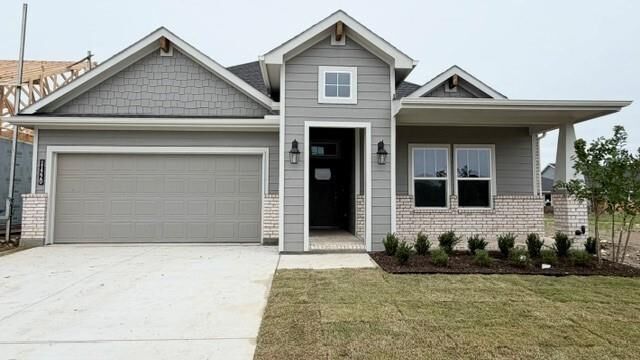 Property Photo:  11220 Winged Elm Way  TX 76247 
