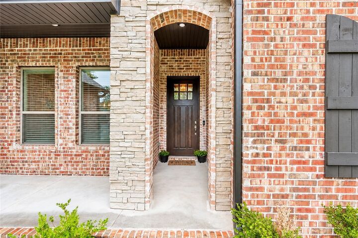 Property Photo:  5219 Joe Lane  AR 72756 
