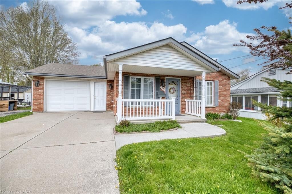 Property Photo: 424 John Street ON N1A 2R2