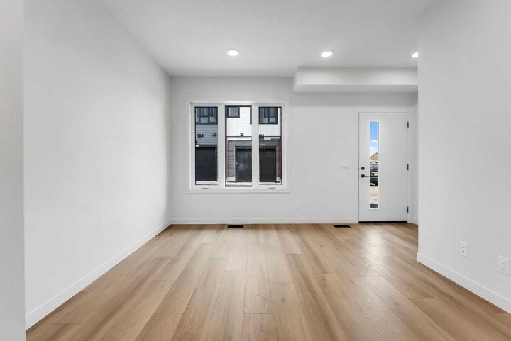 Property Photo:  83 Arbour Lake Court NW  AB T3G 0H6 