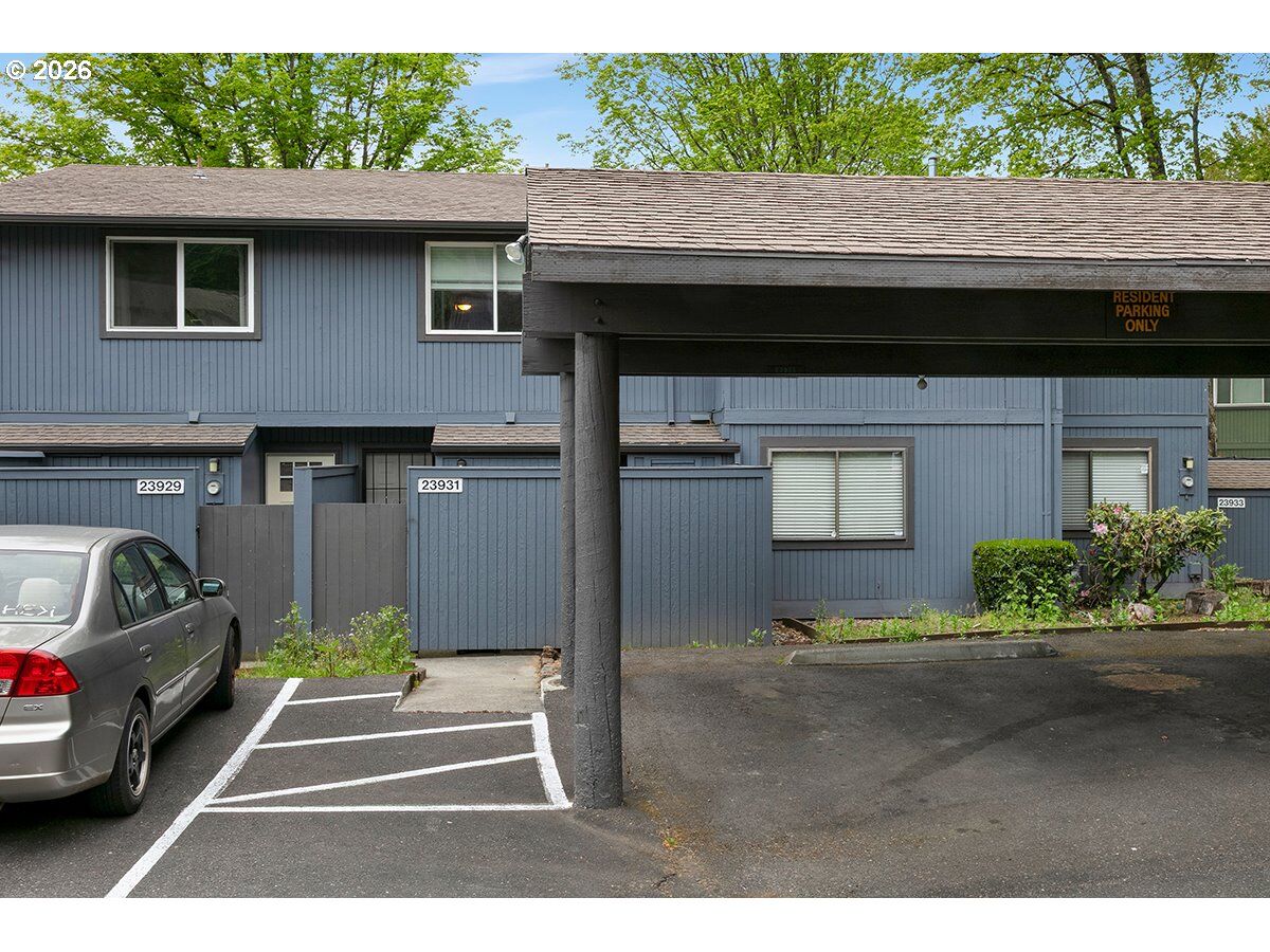 Property Photo:  23931 NE Treehill Dr  OR 97060 