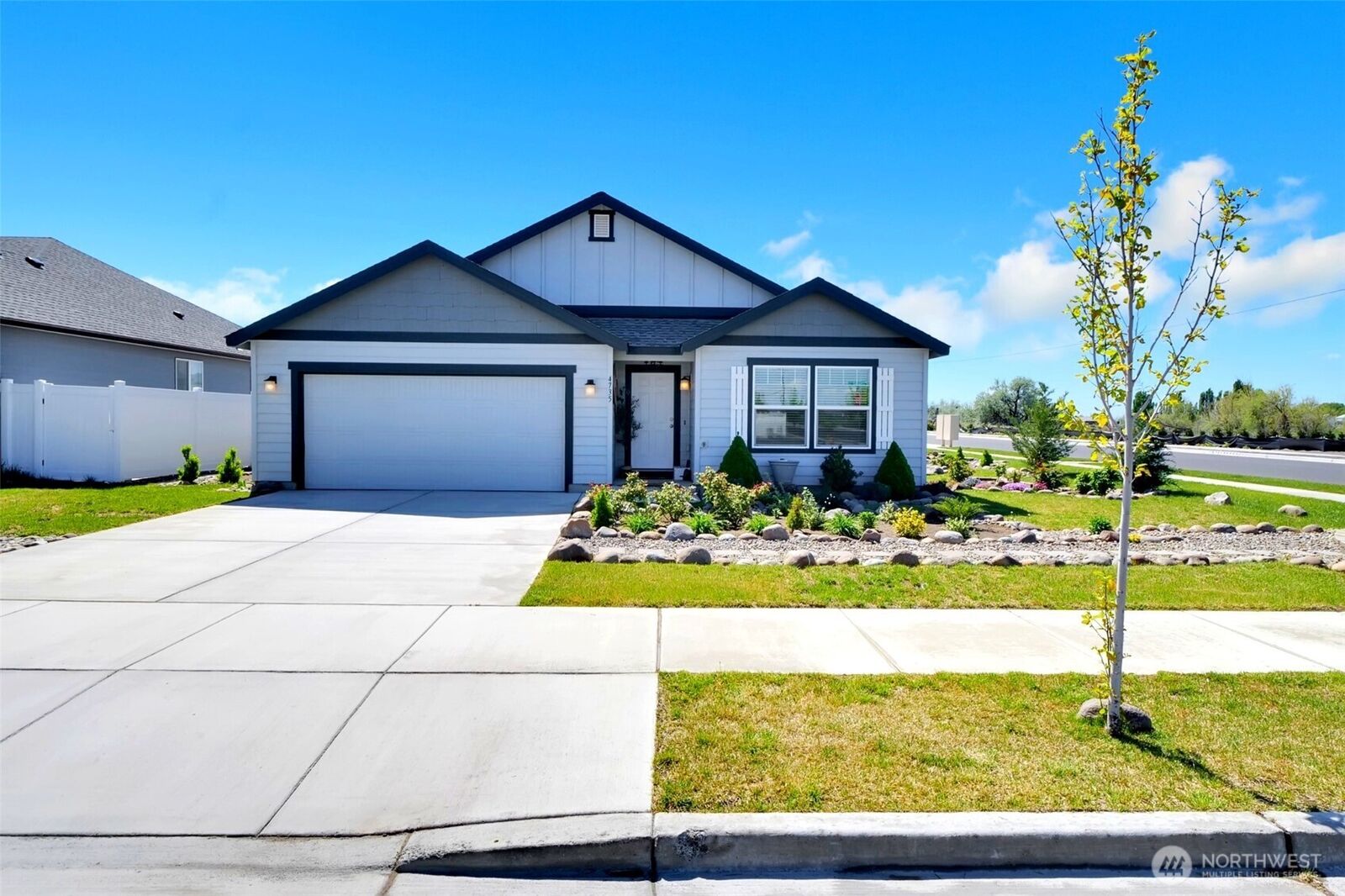 Property Photo:  4735 W Cottontail St  WA 98837 