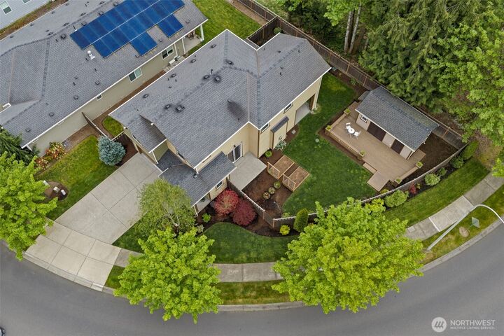 Property Photo:  8896  Silverspot Drive SE  WA 98501 