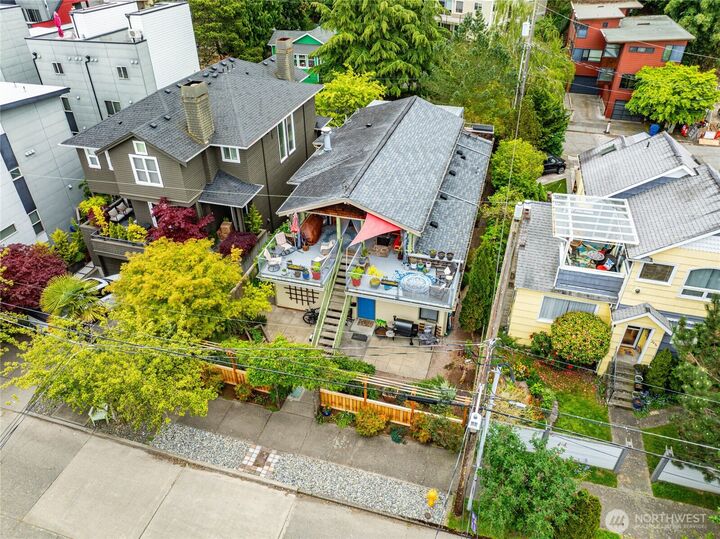 Property Photo:  2434  55th Avenue SW  WA 98116 