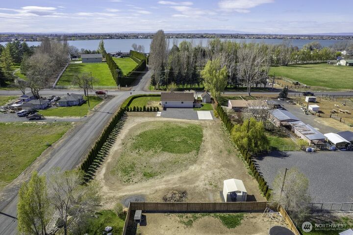 Property Photo:  8052  Teal Road NE  WA 98837 