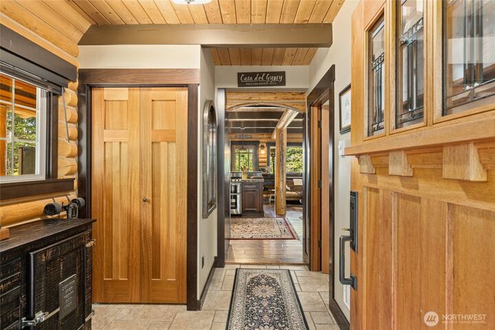 Property Photo:  20  Skull Springs Road  WA 98922 