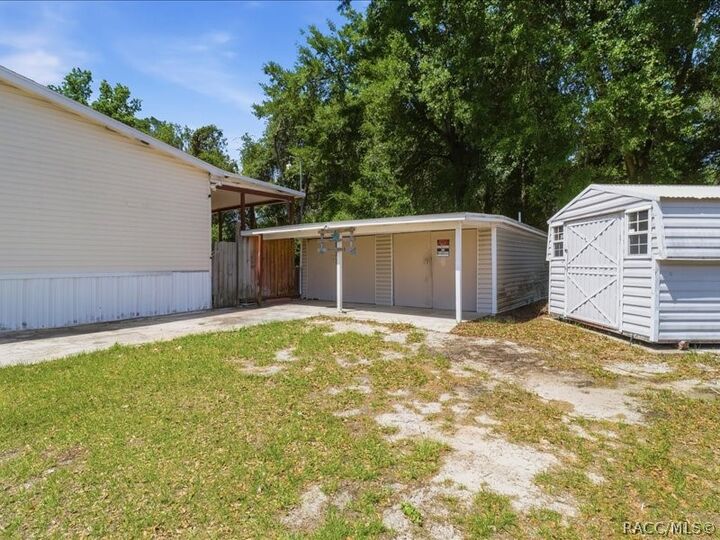 Property Photo:  2476 N Wright Point  FL 34428 