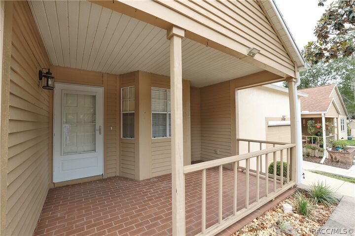 Property Photo:  3637 N Laurelwood Loop  FL 34465 