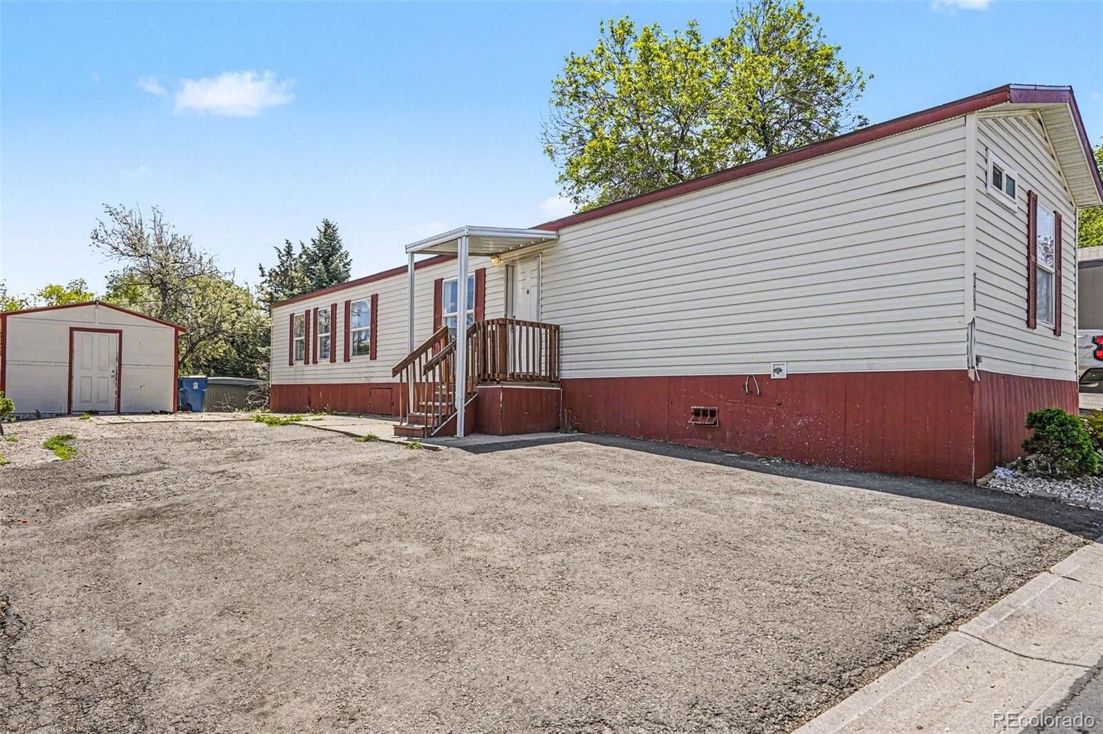 Property Photo:  2551 W 92 Avenue  CO 80260 