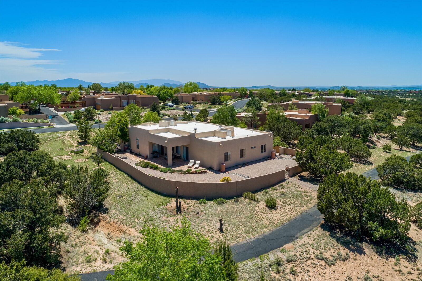 Property Photo:  79 E Chili Line Road  NM 87508 