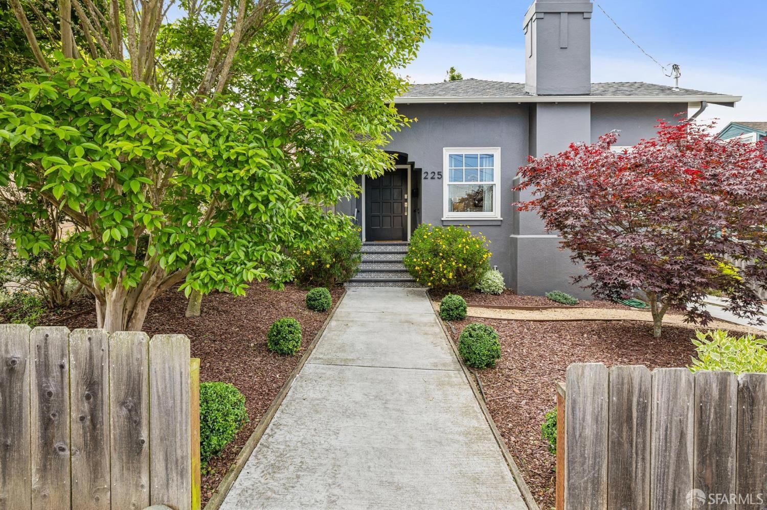 Property Photo: 225 Ashton Avenue CA 94112
