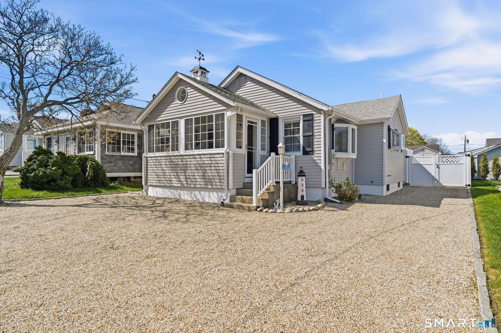 Property Photo:  37 Mohican Road  CT 06475 