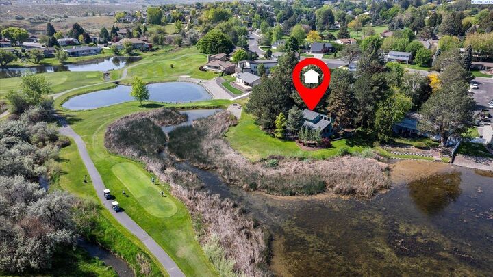 Property Photo:  317 Lakeview Ct  WA 99352 