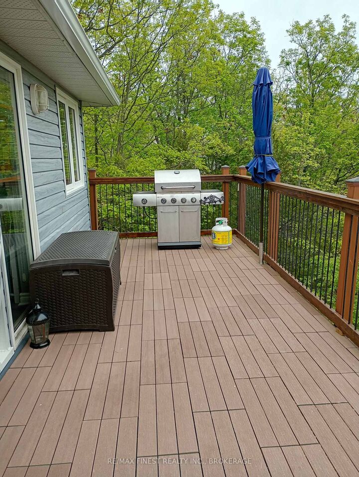 Property Photo:  6 Vanston Road  ON K0E 1R0 