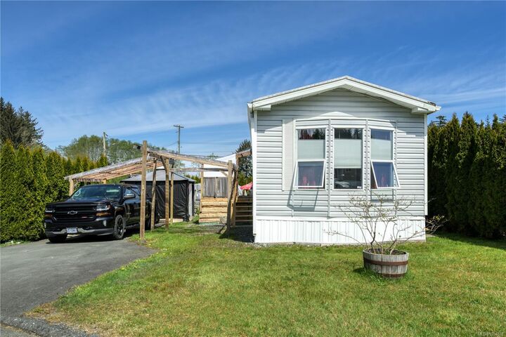 5250 Beaver Harbour Rd #1 — photo 1