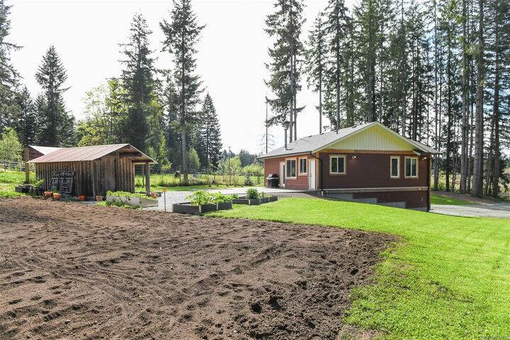 Property Photo: 7594 Island Hwy N BC V9N 1G3