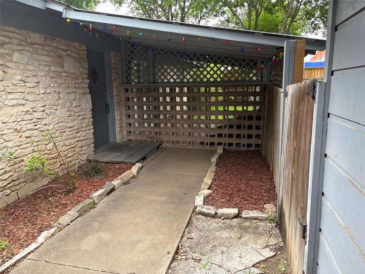 Property Photo:  8102 Exmoor Drive B  TX 78757 