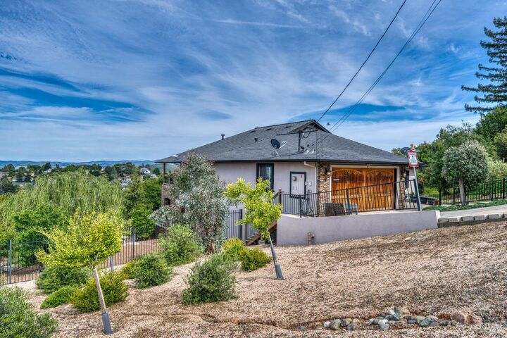 Property Photo:  5568 Teton Way  CA 95451 