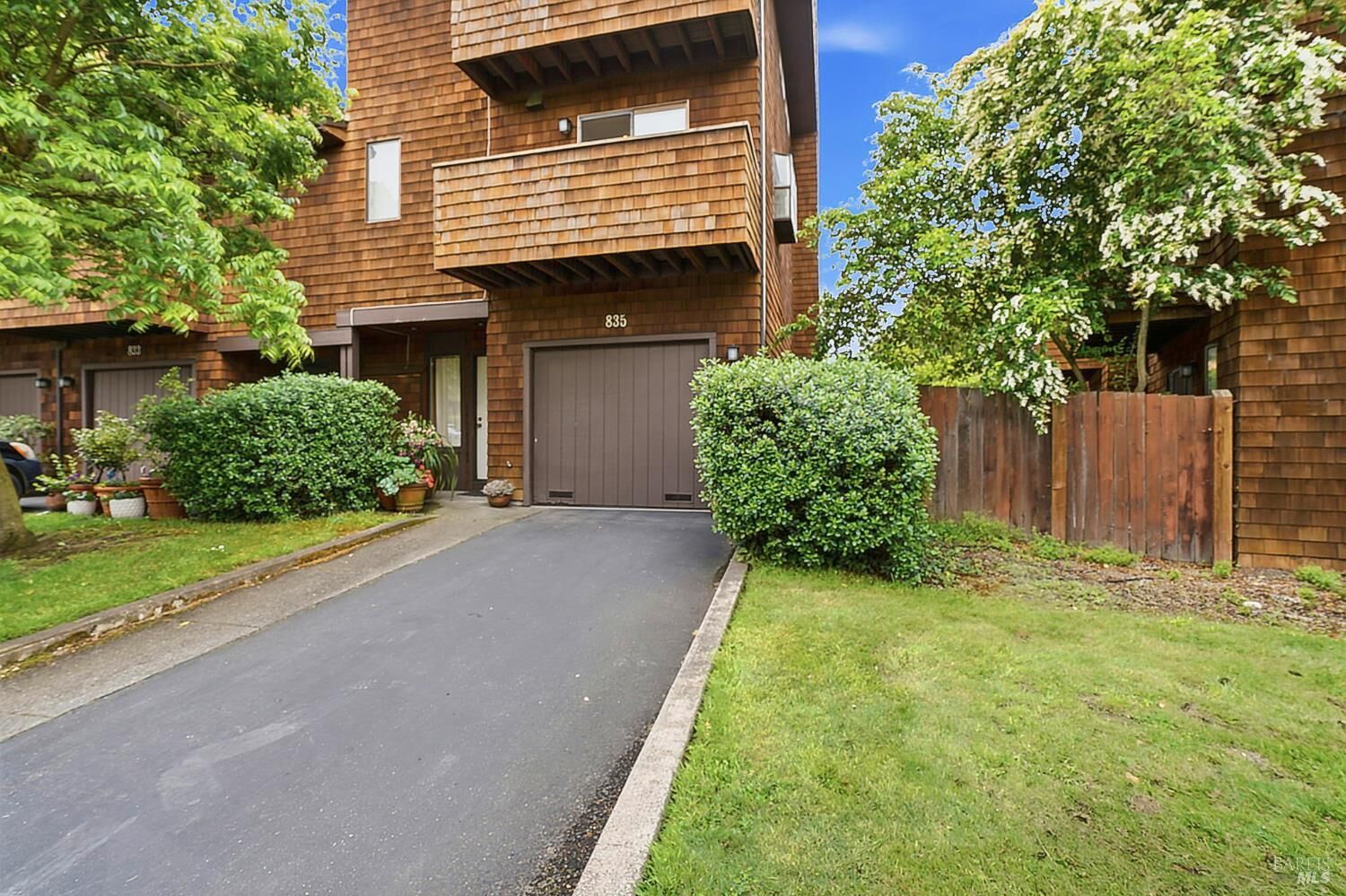 Property Photo: 835 Liberty Street CA 94952