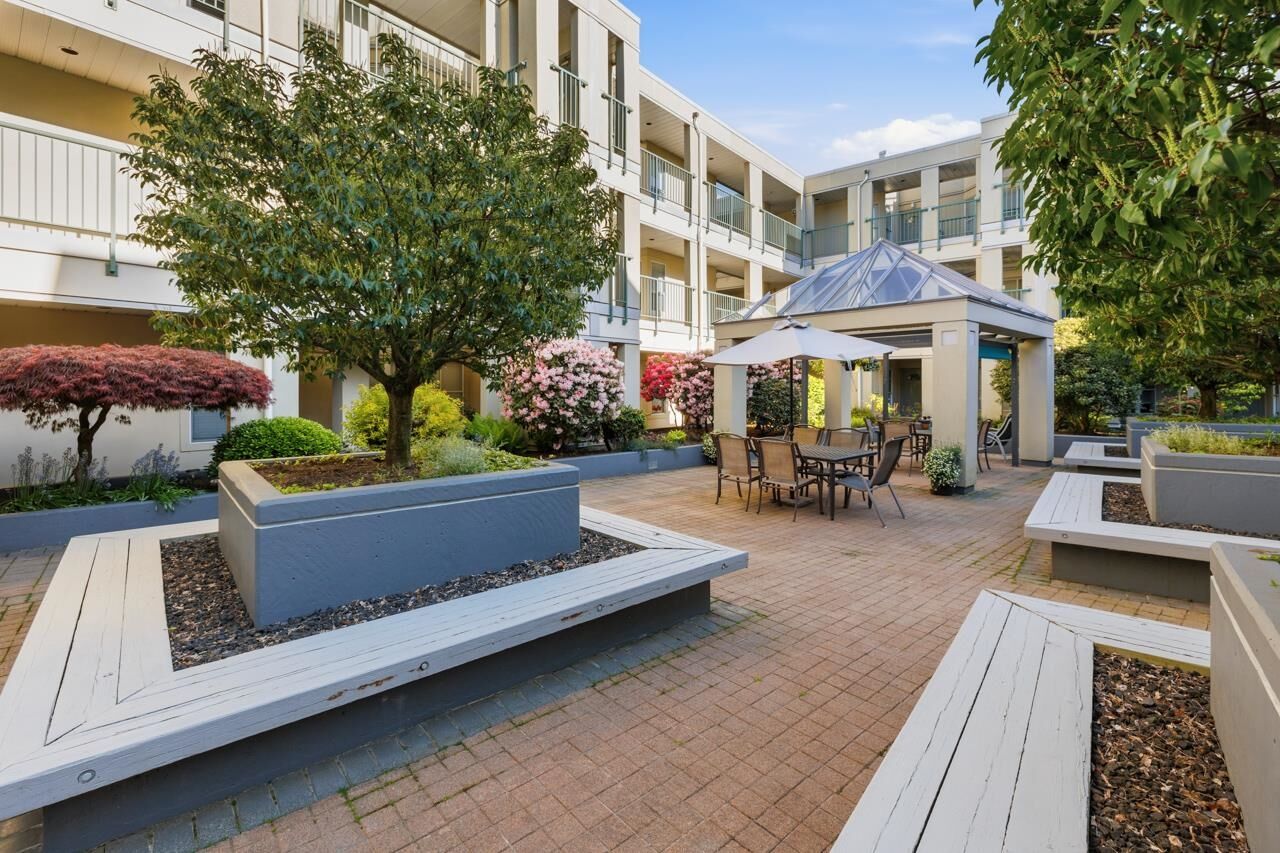 Property Photo: 20680 56 Avenue 301 BC V3A 7R8