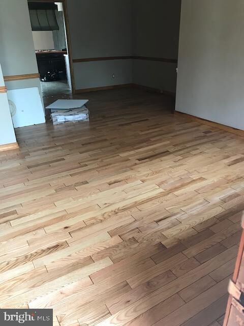 Property Photo:  442 Buttonwood Avenue Downstairs  NJ 08052 