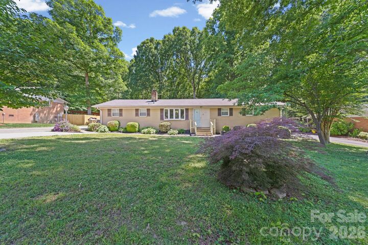 Property Photo:  217 Robinson Avenue  NC 28104 