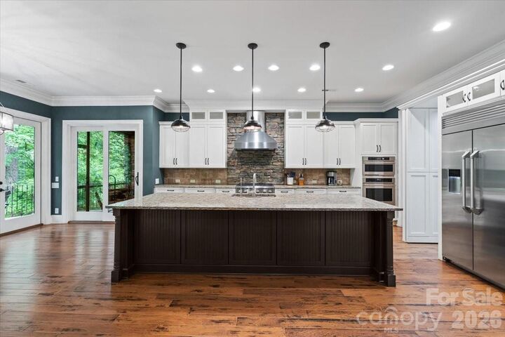 Property Photo:  625 Ennis Road  NC 28173 