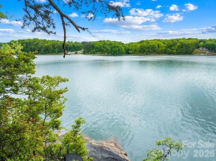 Property Photo:  272 S Harbor Watch Drive  NC 28677 