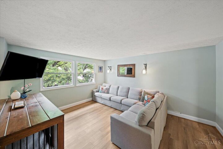Property Photo:  6771 Kentford Court  OH 45233 