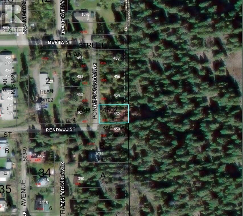 Property Photo:  452 Ponderosa Avenue  BC V0H 1J0 