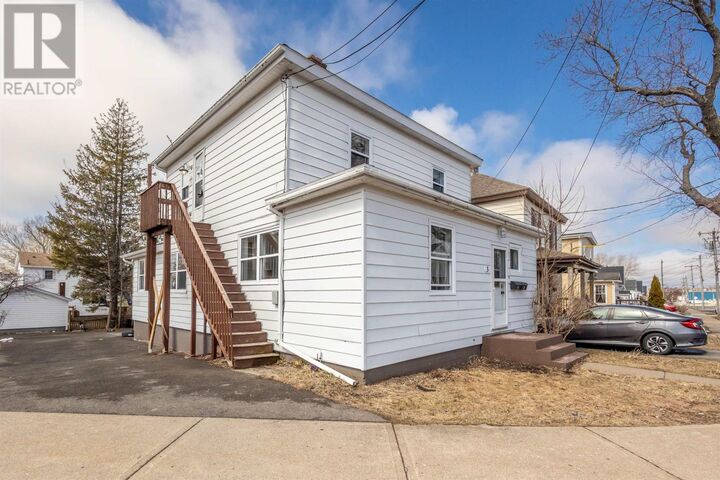 Property Photo:  3 Davenport Road  NS B1P 2R2 