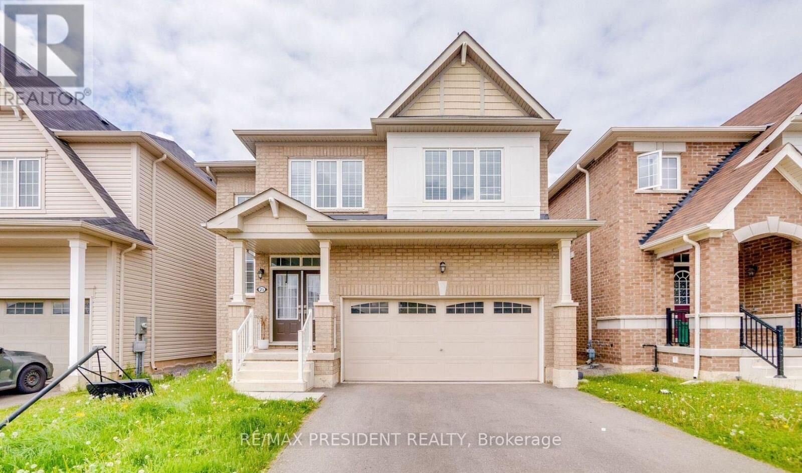 Property Photo:  25 Seanesy Drive  ON L3B 0G5 