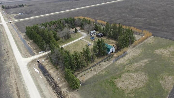 Property Photo:  44146 Mile 79N Road  MB R0E 0C0 