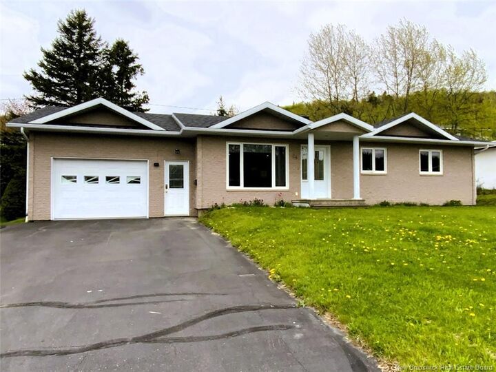 64 Chouinard Avenue — photo 1